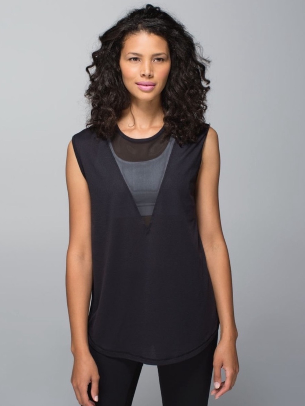 Lululemon Lab Edge Tee - Picture 2 of 9